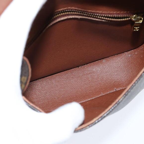 LOUIS VUITTON Monogram Saint Cloud MM Shoulder Bag M51243 LV Auth BA7389